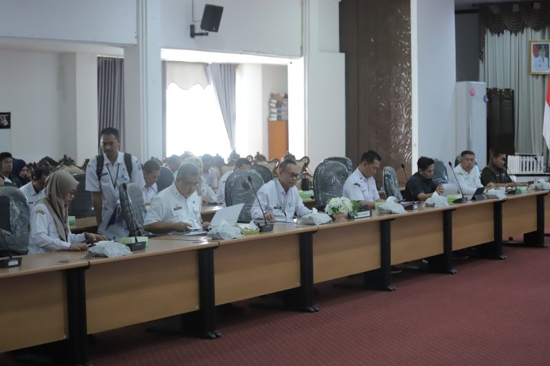 PEMKAB HSS BAHAS PERUBAHAN ANGGARAN, PASTIKAN SELARAS DENGAN PRIORITAS PEMBANGUNAN DAN KEBUTUHAN MASYARAKAT